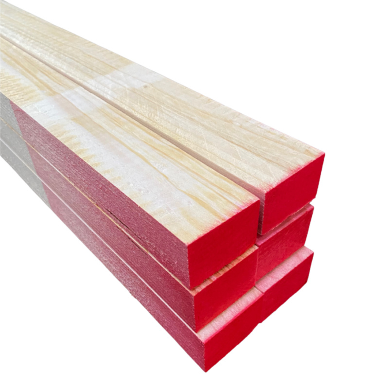 CE Dachlatte 30/50 S10 DIN 4074-1 WPCA mit roter Markierung an den Stirnseiten