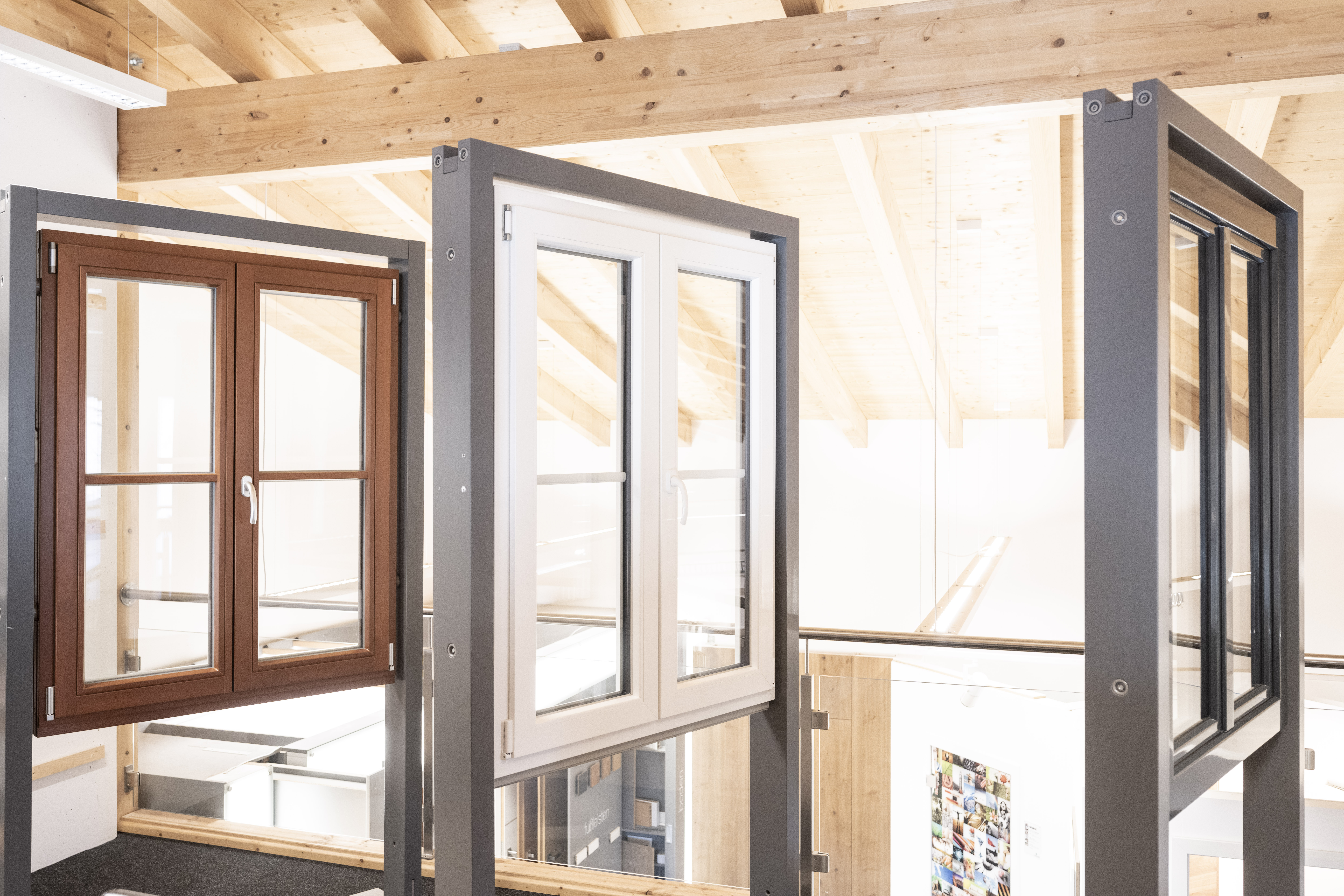 Ausstellungsraum Fenster Peter Schlecht